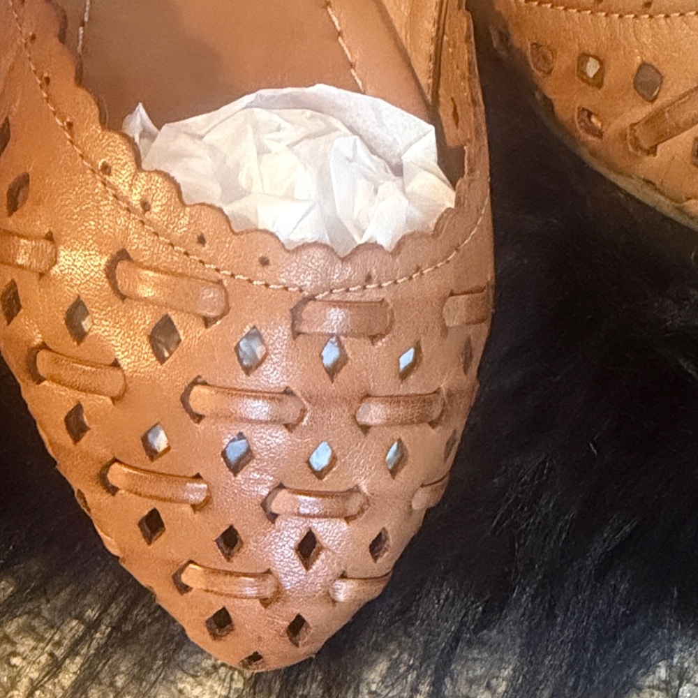 Spring Step Women's Tan Woven Leather Slingback Loafers - Picture 6 of 11